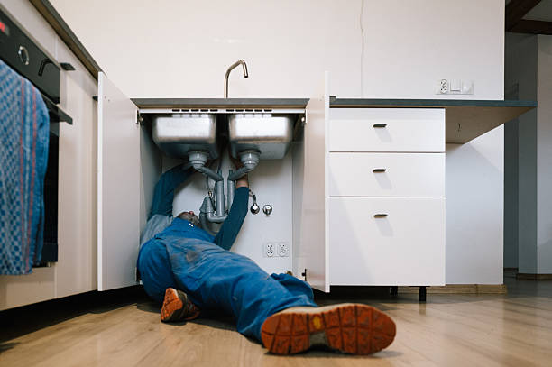 Professional Leak Detection technician working in Hillsboro, WI